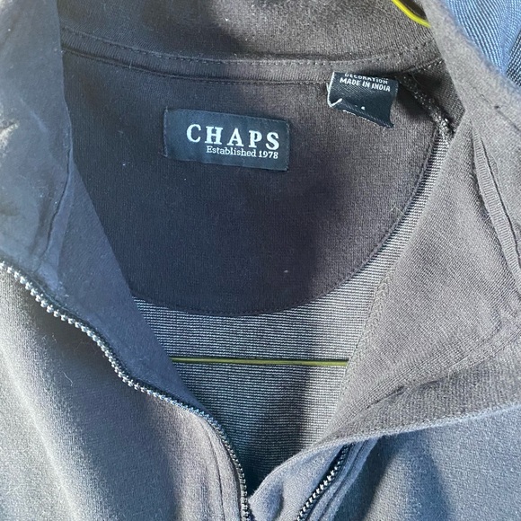 Chaps size medium pullover - Picture 2 of 2